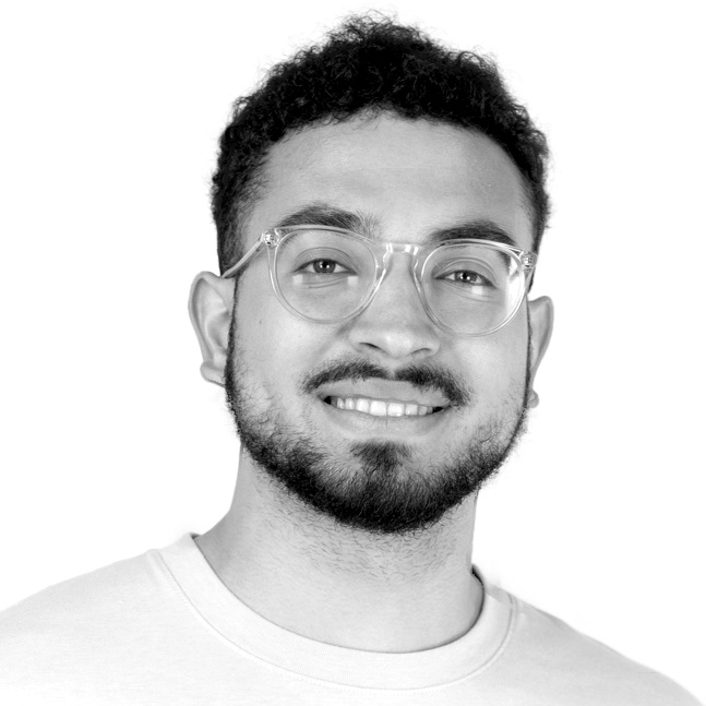 Izak Moleterno headshot in black and white